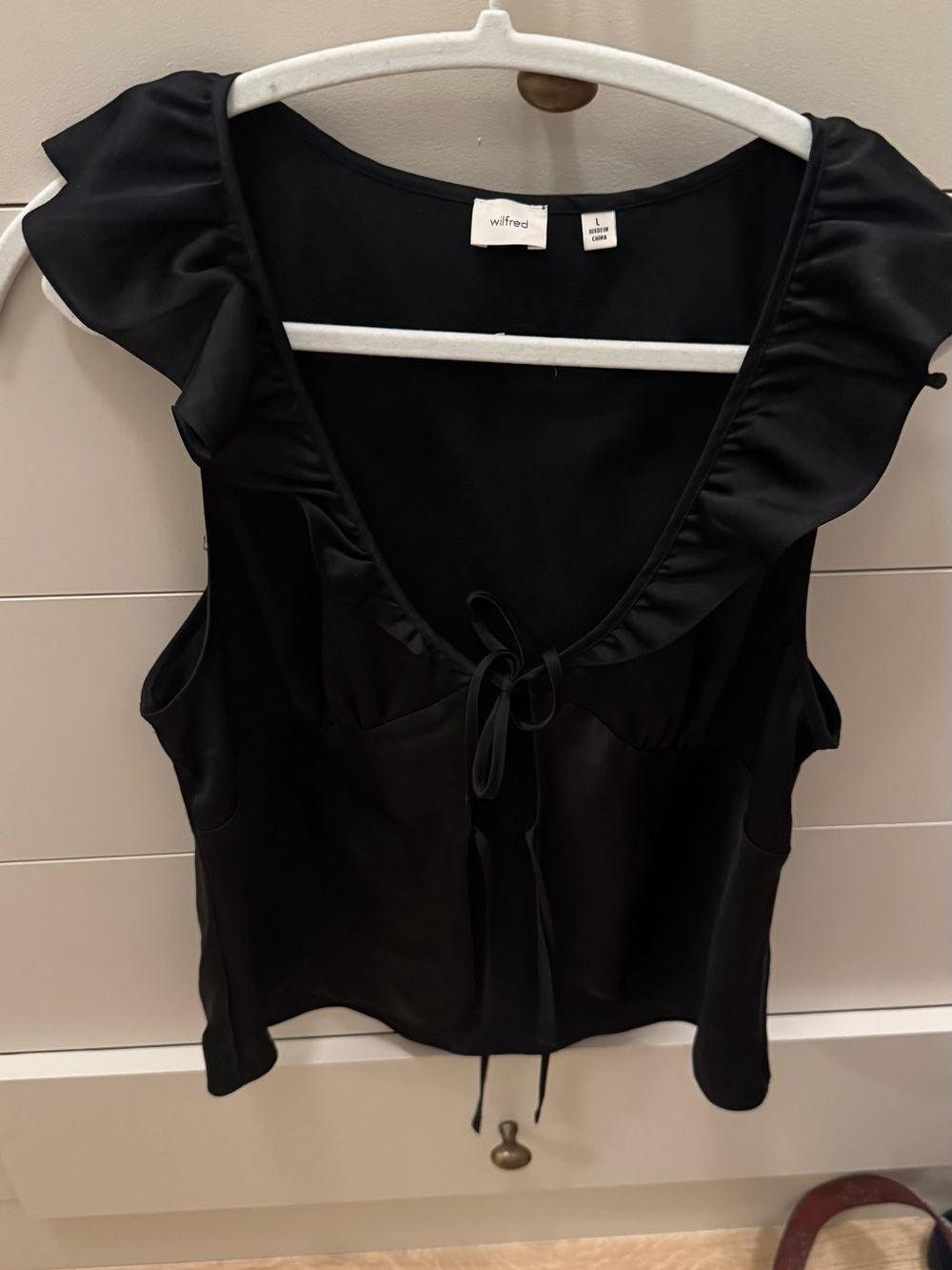 Wilfred Black Ruffle-Trim Tie Front Camisole